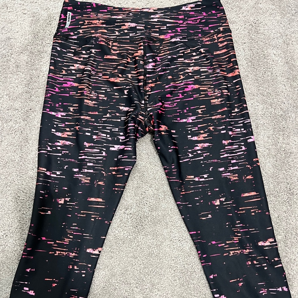 Reebok workout capris